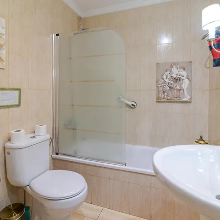 Апартаменты Flatguest - Flat With Art Лас-Пальмас-де-Гран-Канария