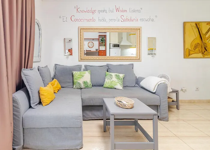 Apartamento Flatguest - Flat With Art