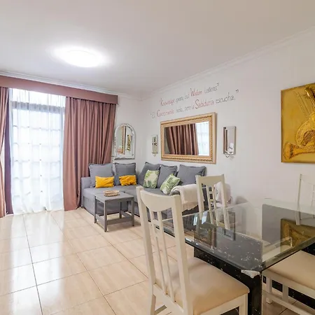 Flatguest - Flat With Art Лас-Пальмас-де-Гран-Канарія